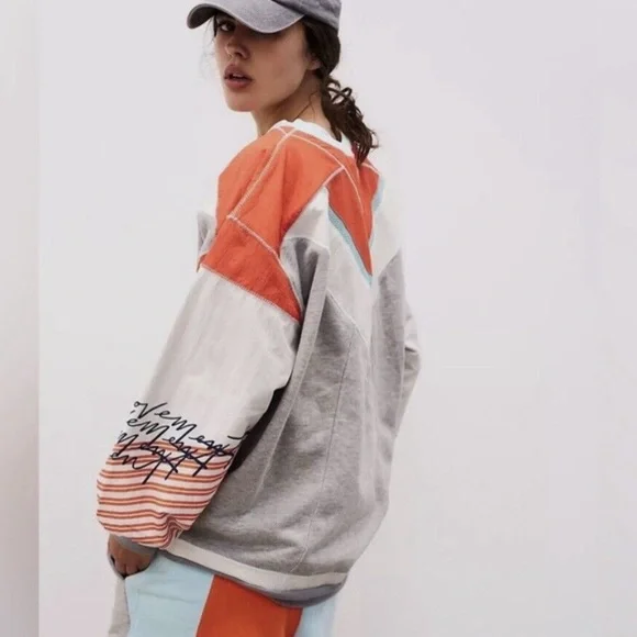 FP Movement - Piece of Me Sweatshirt (S) - Picture 2 of 7